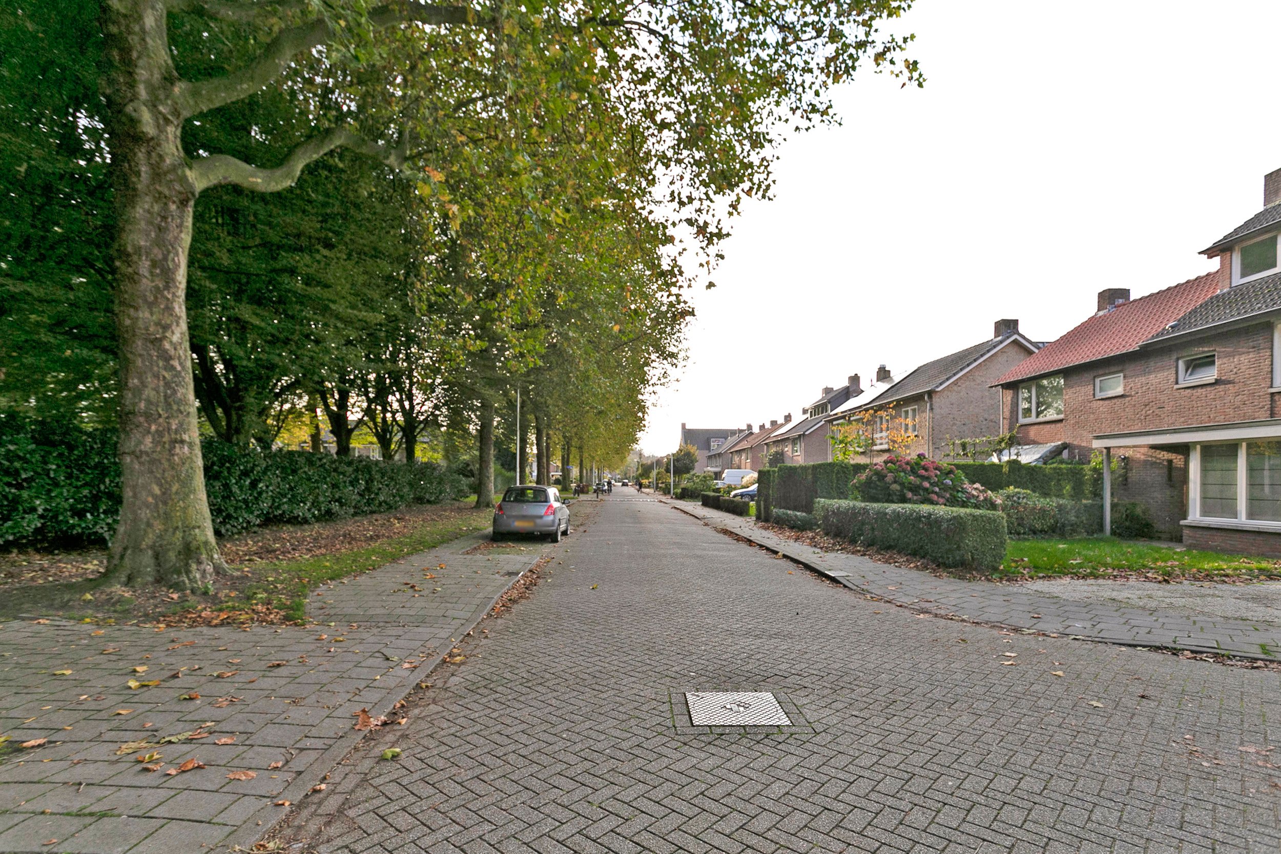 Dom S. Dubuissonstraat 10