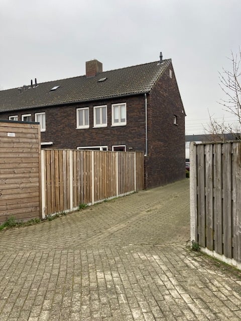Nicolaas van Eschstraat 112