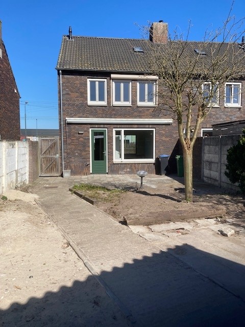 Nicolaas van Eschstraat 106