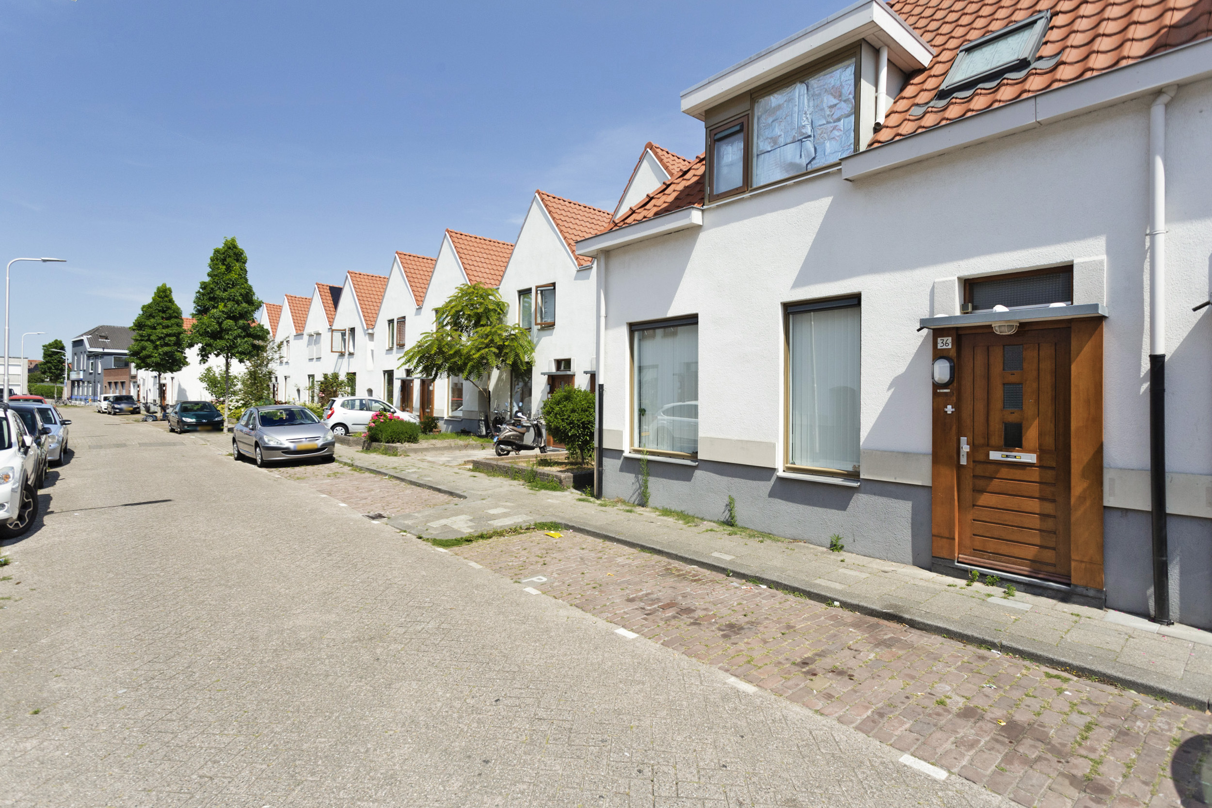 Social housing Leliestraat 36, Tilburg