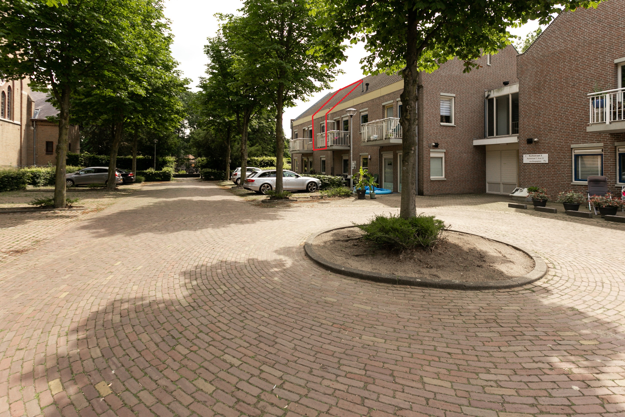 Dorpsplein 8, 5133 AM Riel, Nederland