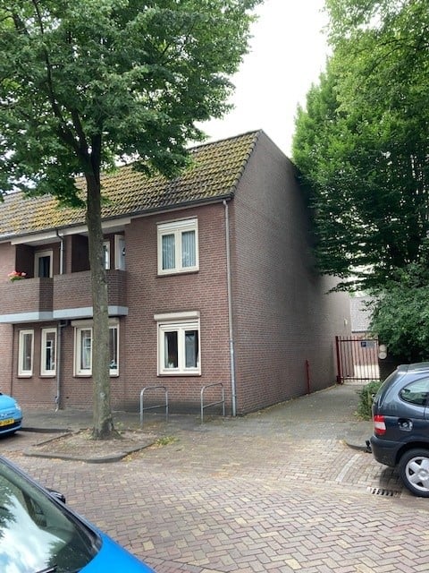 Poststeeg 38