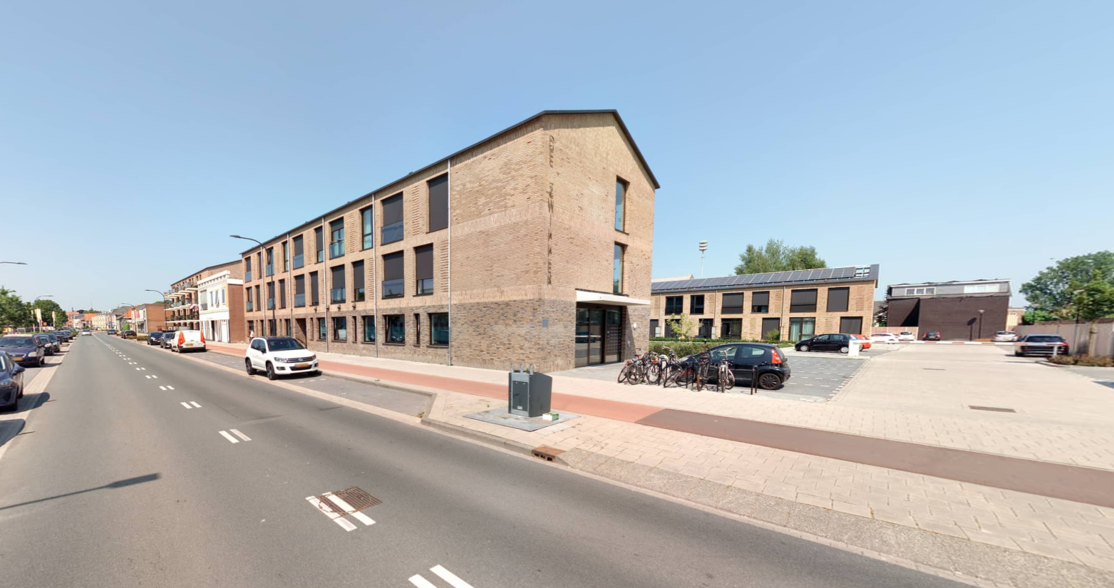 Grotestraat 409, 5142 CB Waalwijk, Nederland
