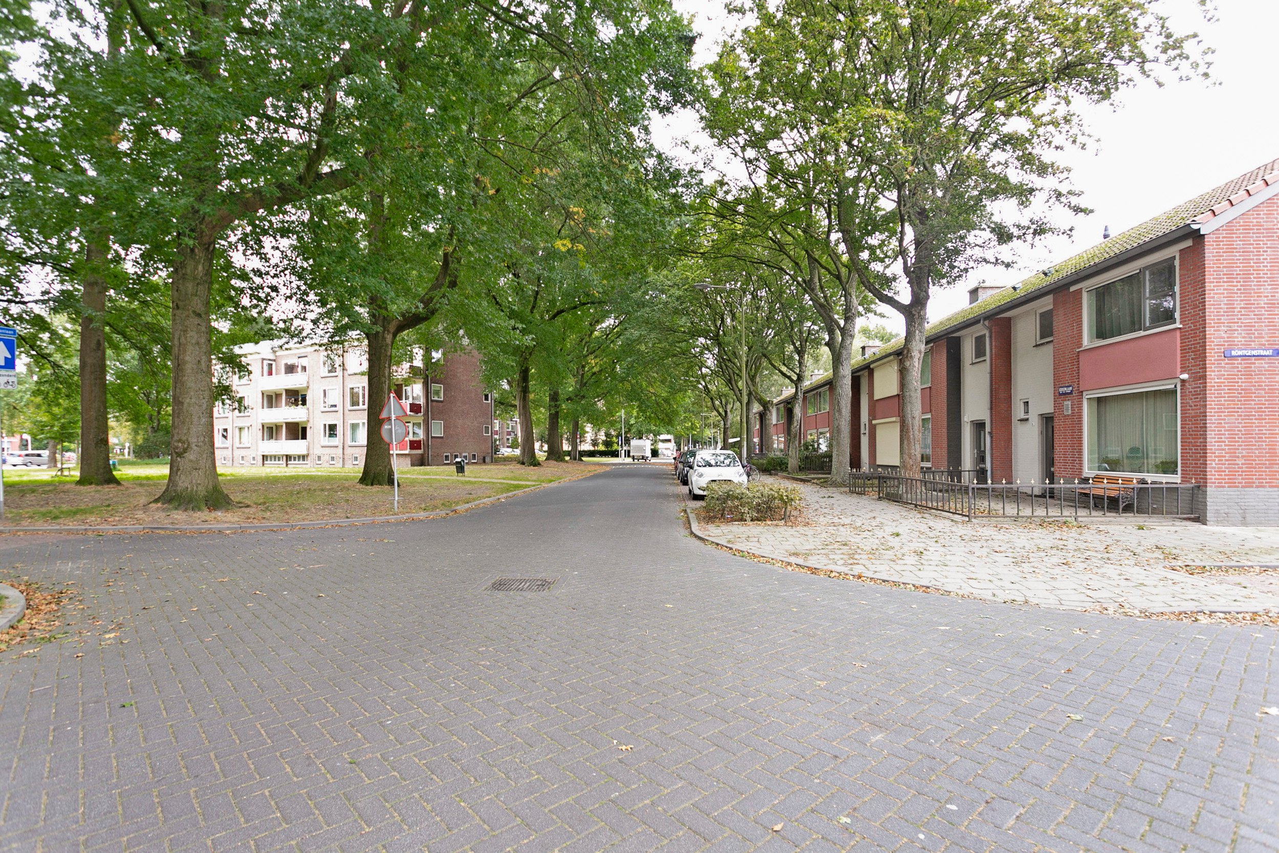 Edisonlaan 93, 5021 MB Tilburg, Nederland