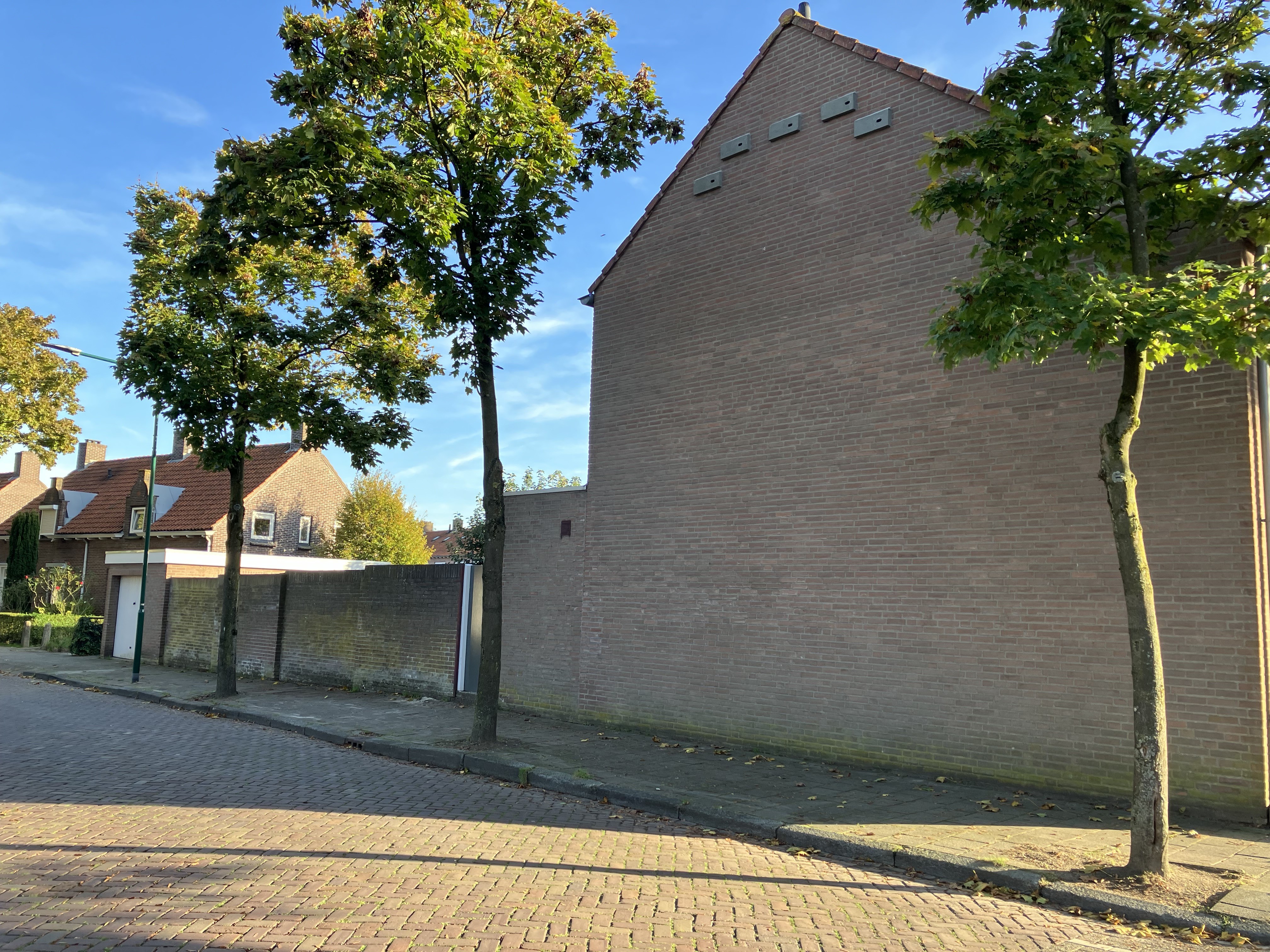 Burgemeester van Poppelstraat 76