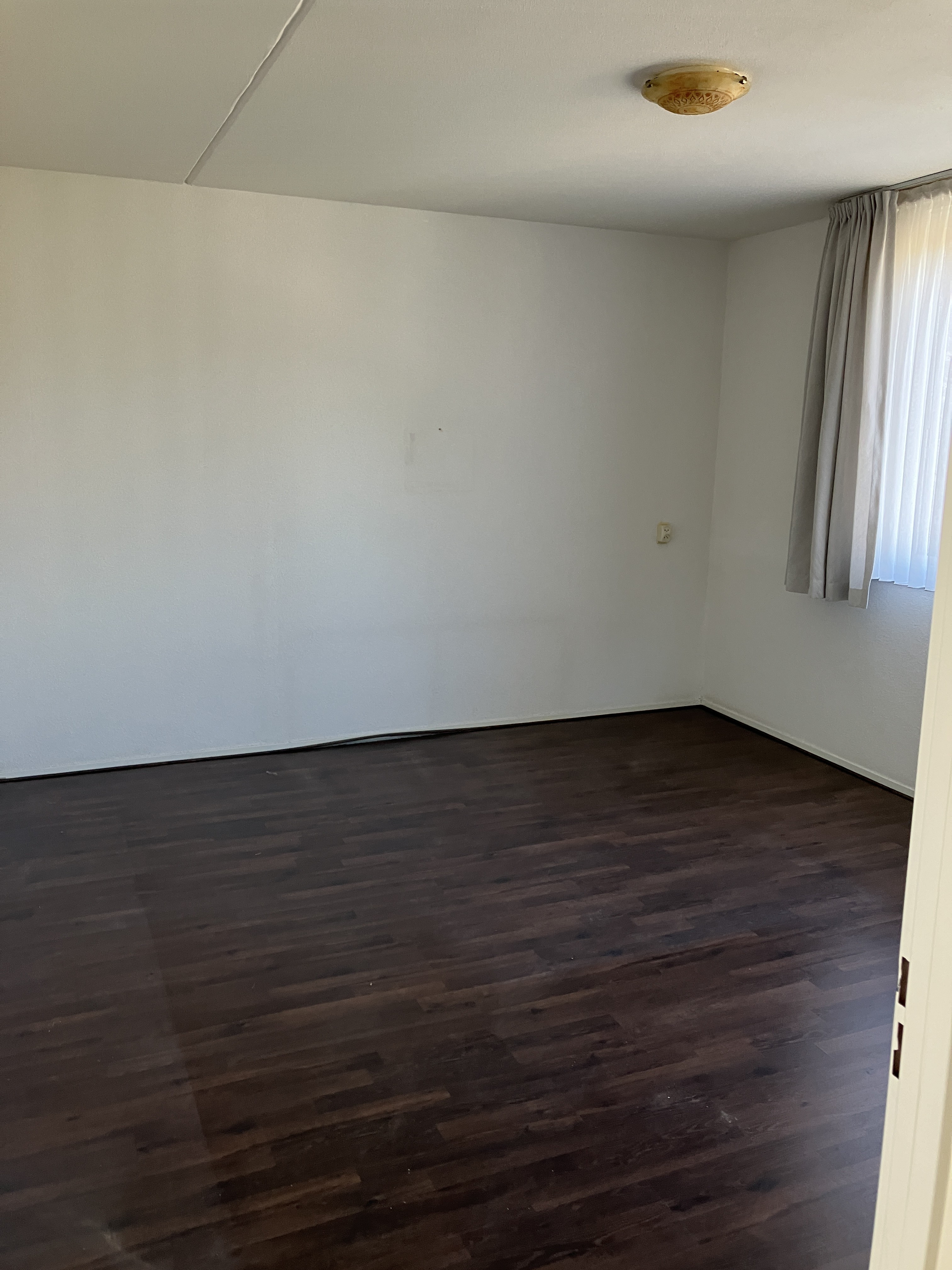 Van Hogendorpstraat 32