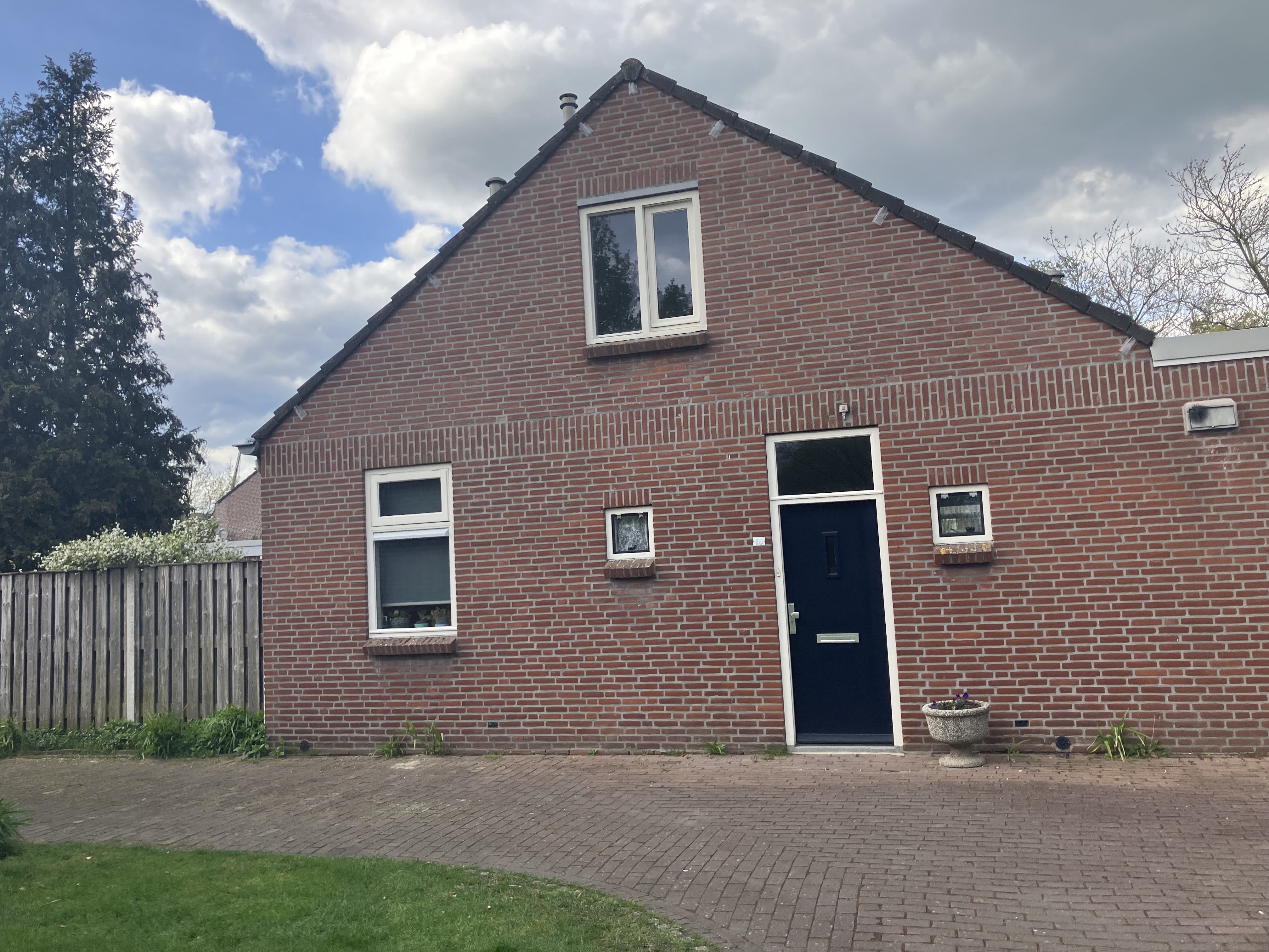 Schutsboom 18, 5081 PA Hilvarenbeek, Nederland