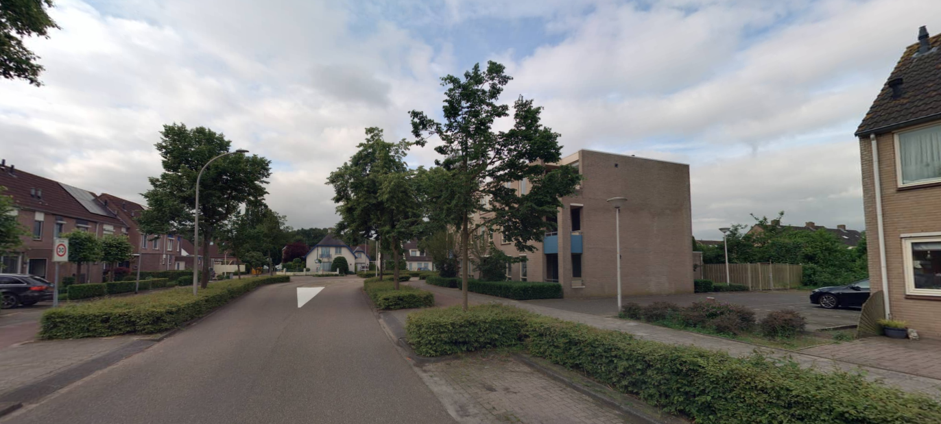 Dominee Louwe Kooymanslaan 46