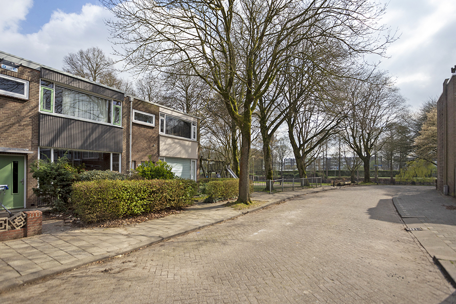 Ruys de Beerenbrouckstraat 18