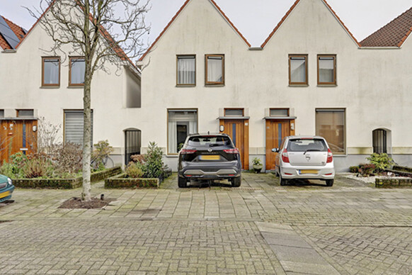 Leliestraat 28