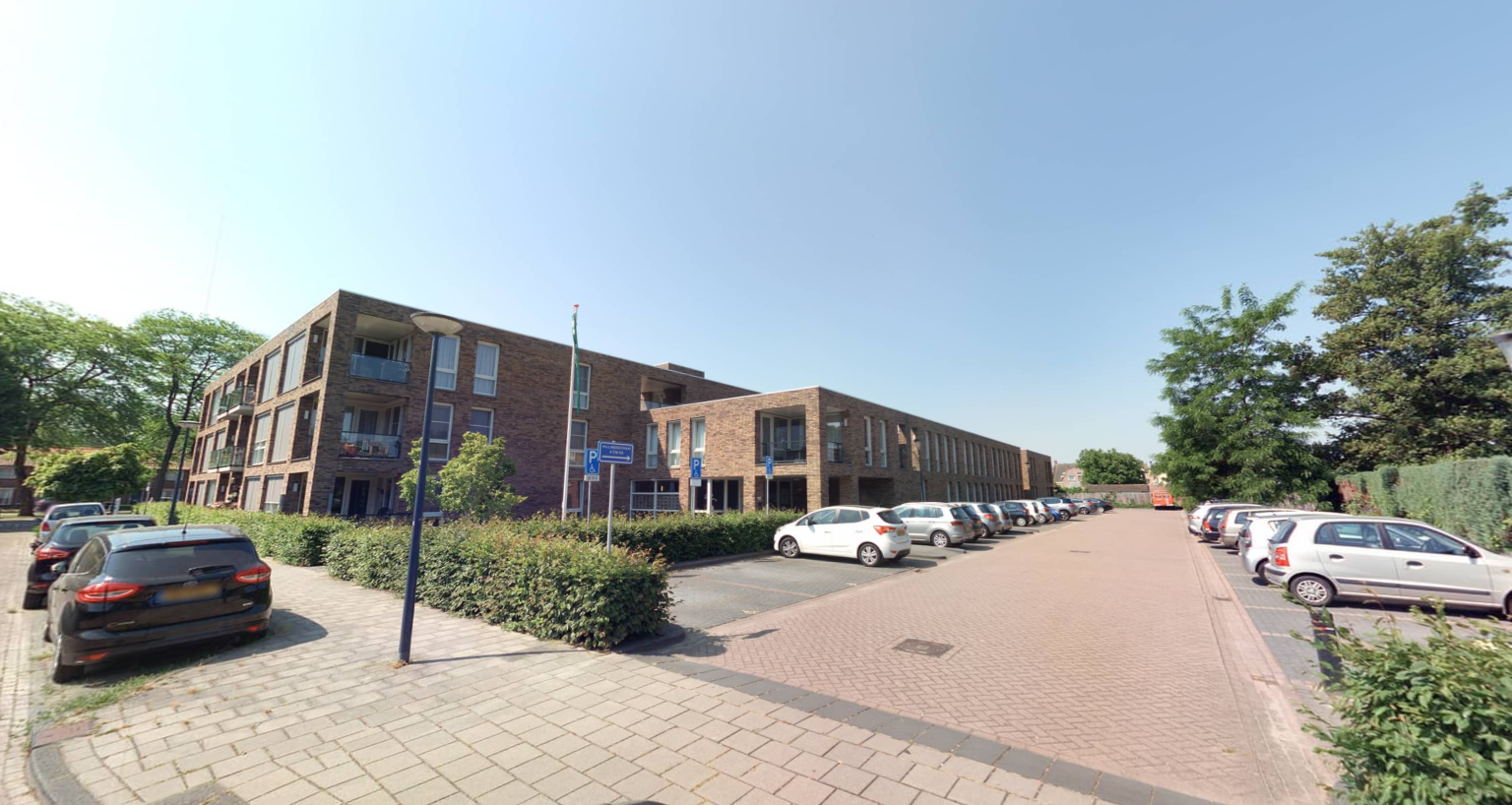 Hollandsestraat 12