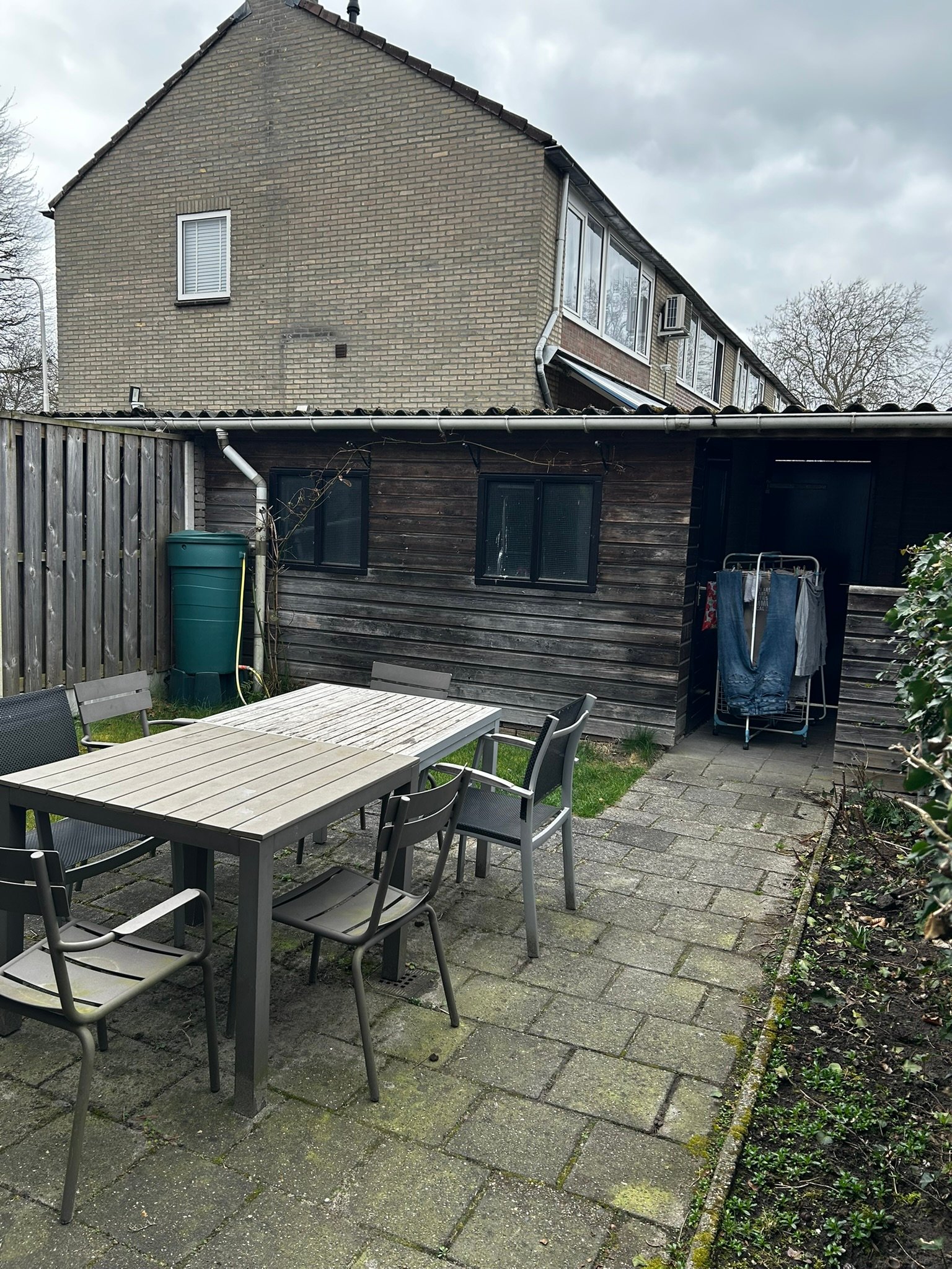 Prins Bernhardstraat 16