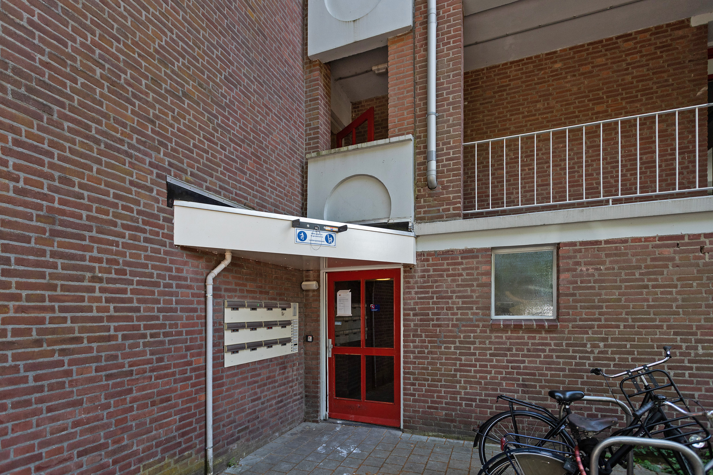 Albertus Magnusstraat 42