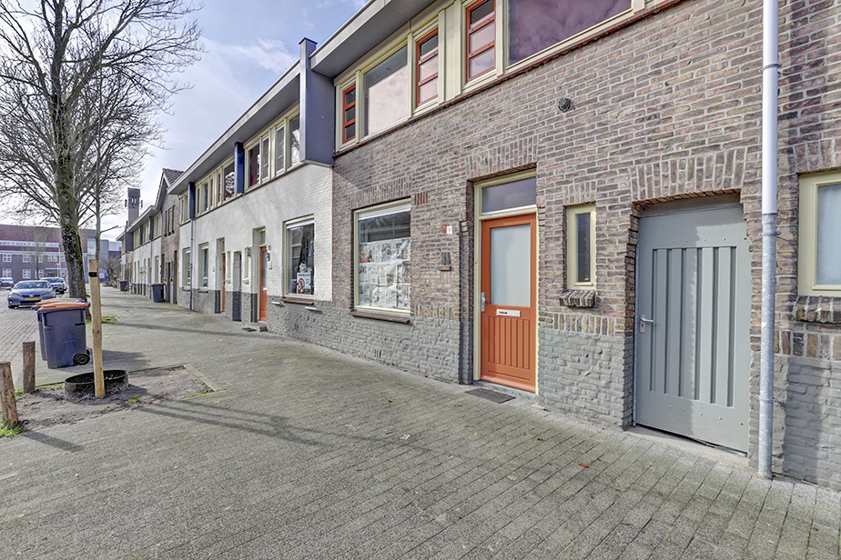 De Ruijterstraat 9