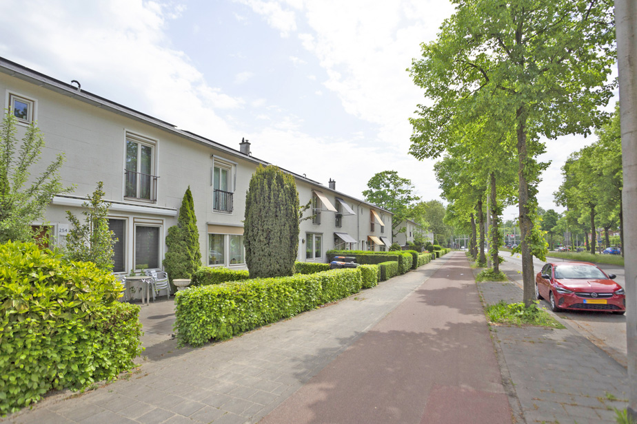 Ringbaan-Oost 254
