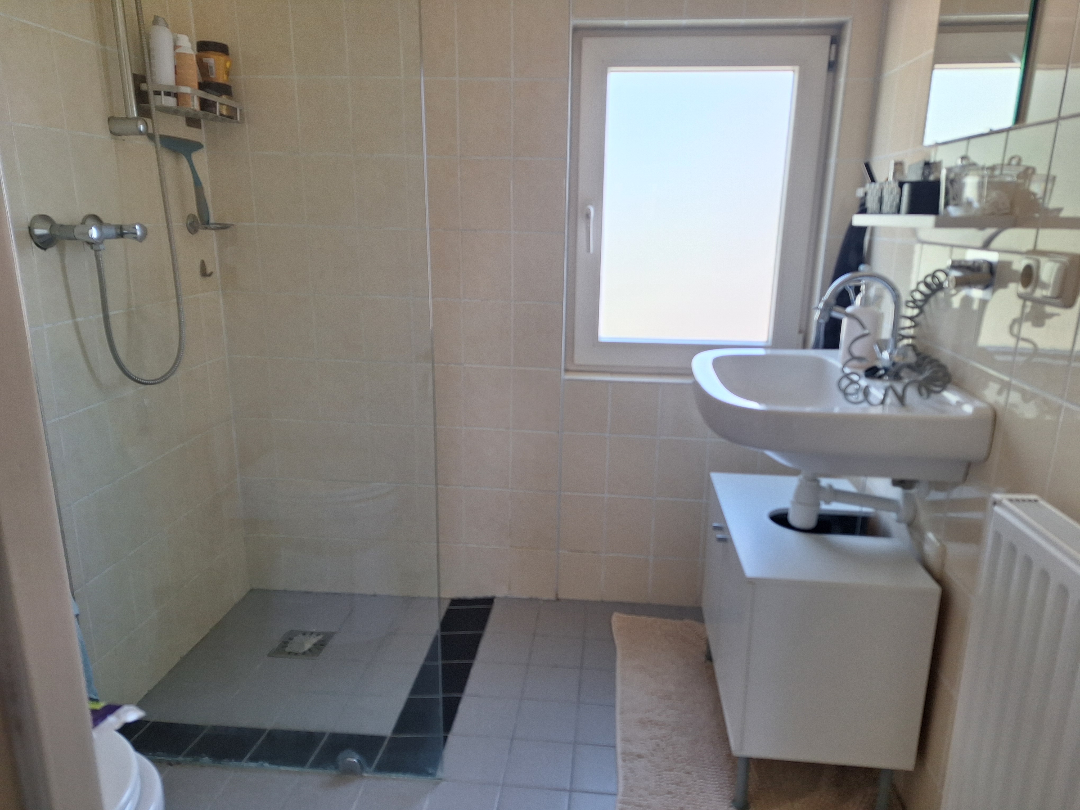 Pater van den Elzenstraat 2A, 5142 SH Waalwijk, Nederland