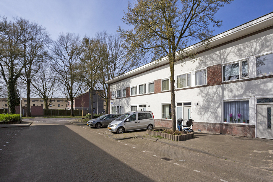 Ooftbouwstraat 15