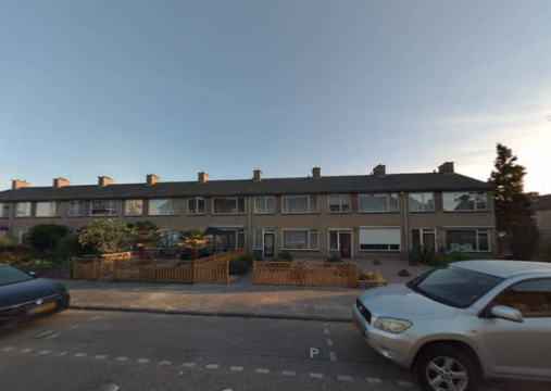 Pastoor Kuypersstraat 25, 5144 RH Waalwijk, Nederland