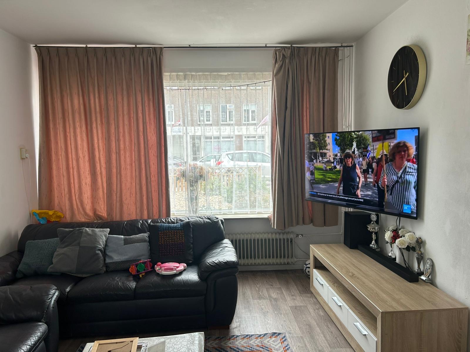 Pastoor Kuypersstraat 25