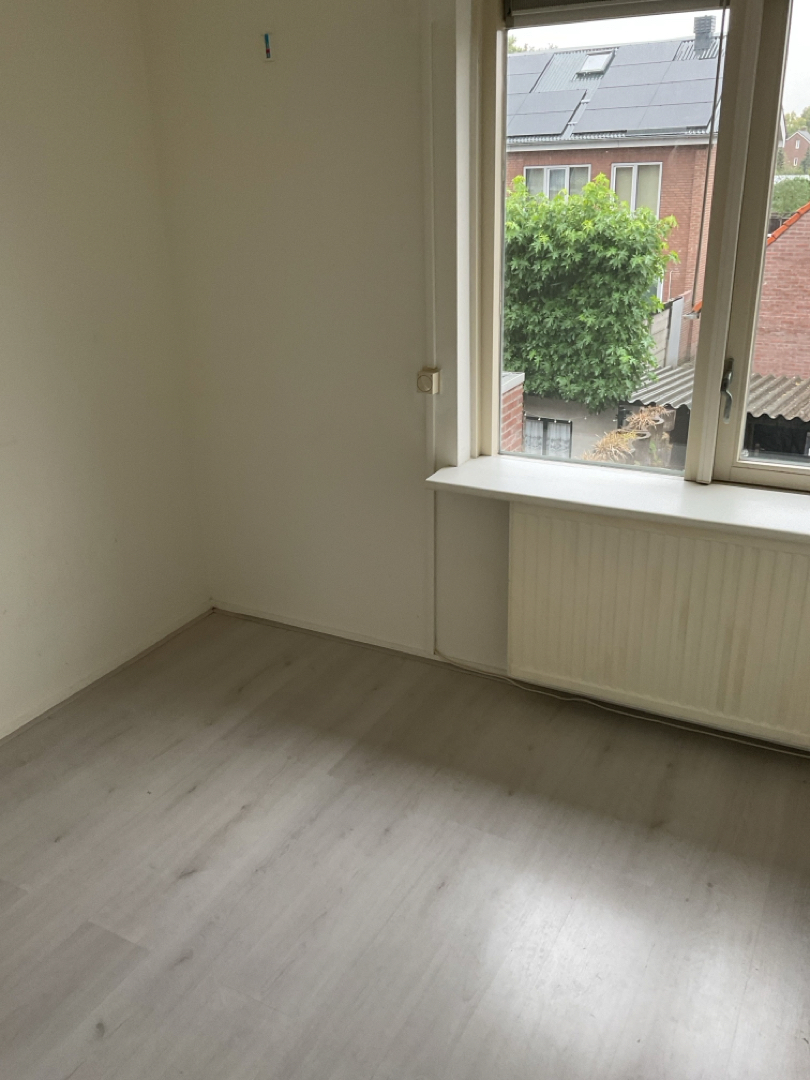 Charlotte de Bourbonstraat 28