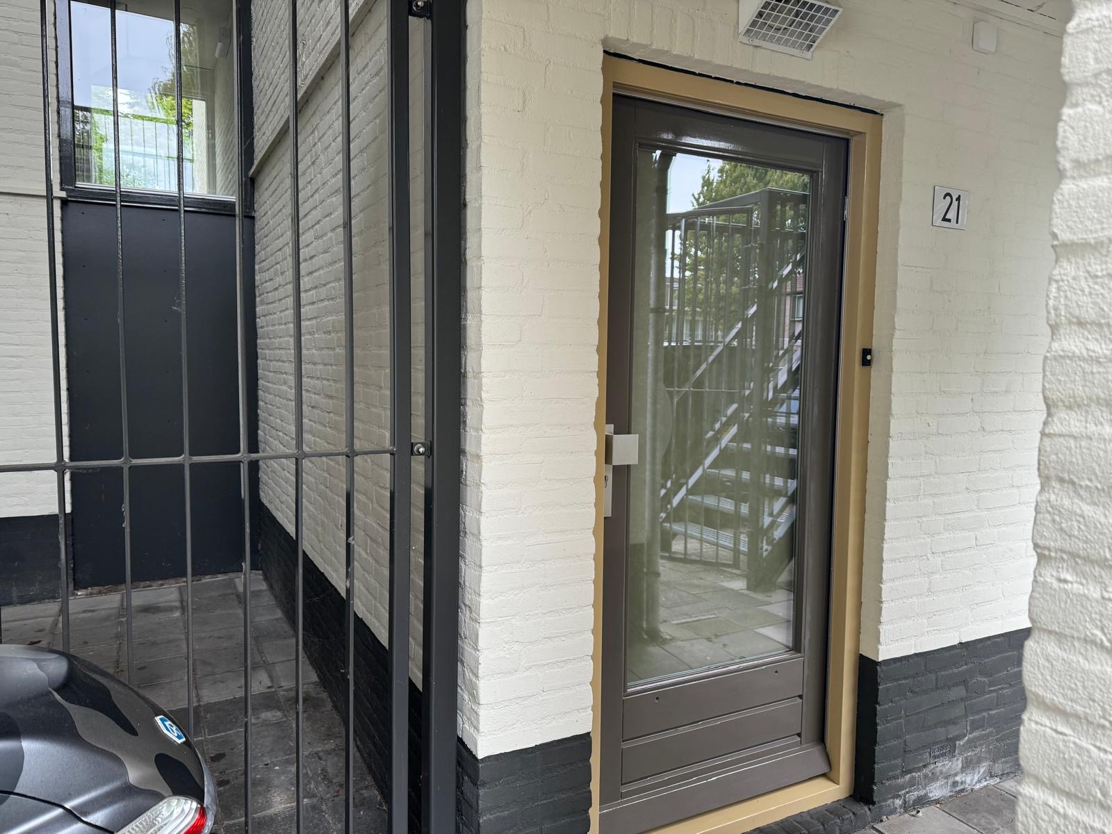 Van Linschotenstraat 21