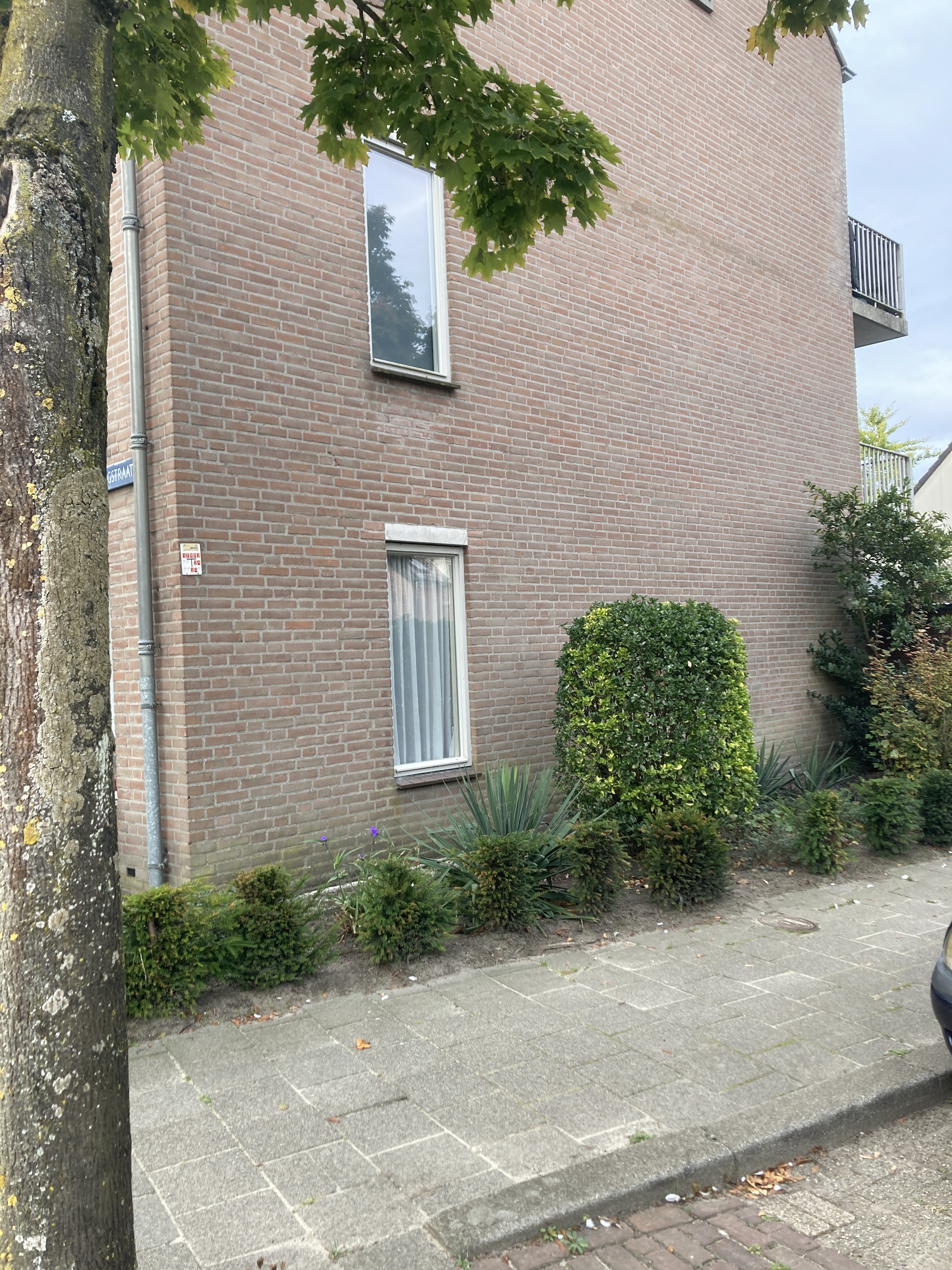 Van Rennenbergstraat 2