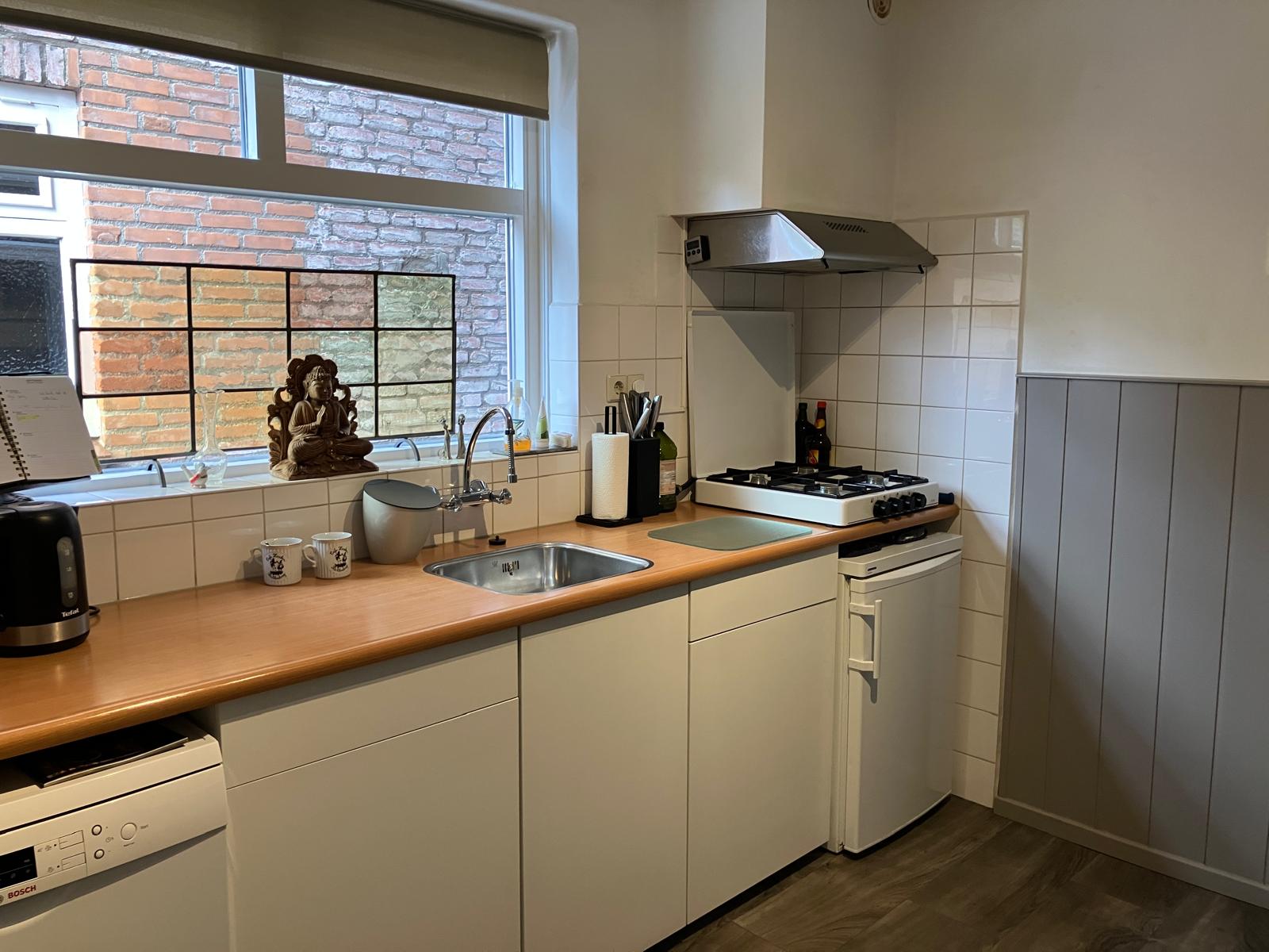 Pastoor van der Meijdenstraat 99