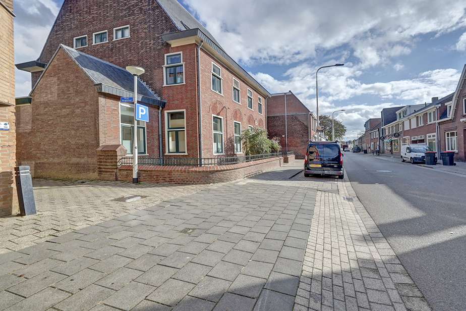 Professor Rogierhof 48