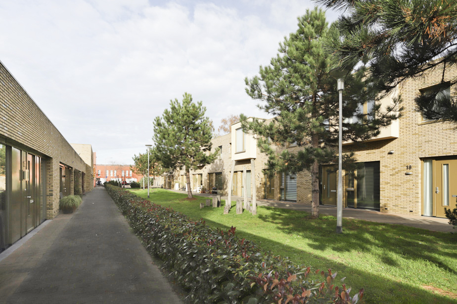 Sint Nicolaasstraat 16