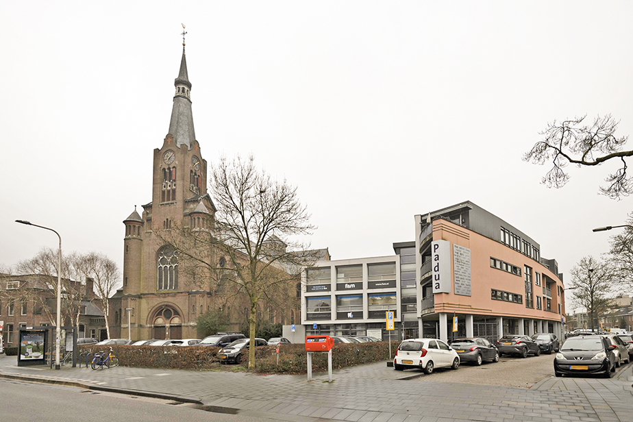 Paus Adriaanstraat 6