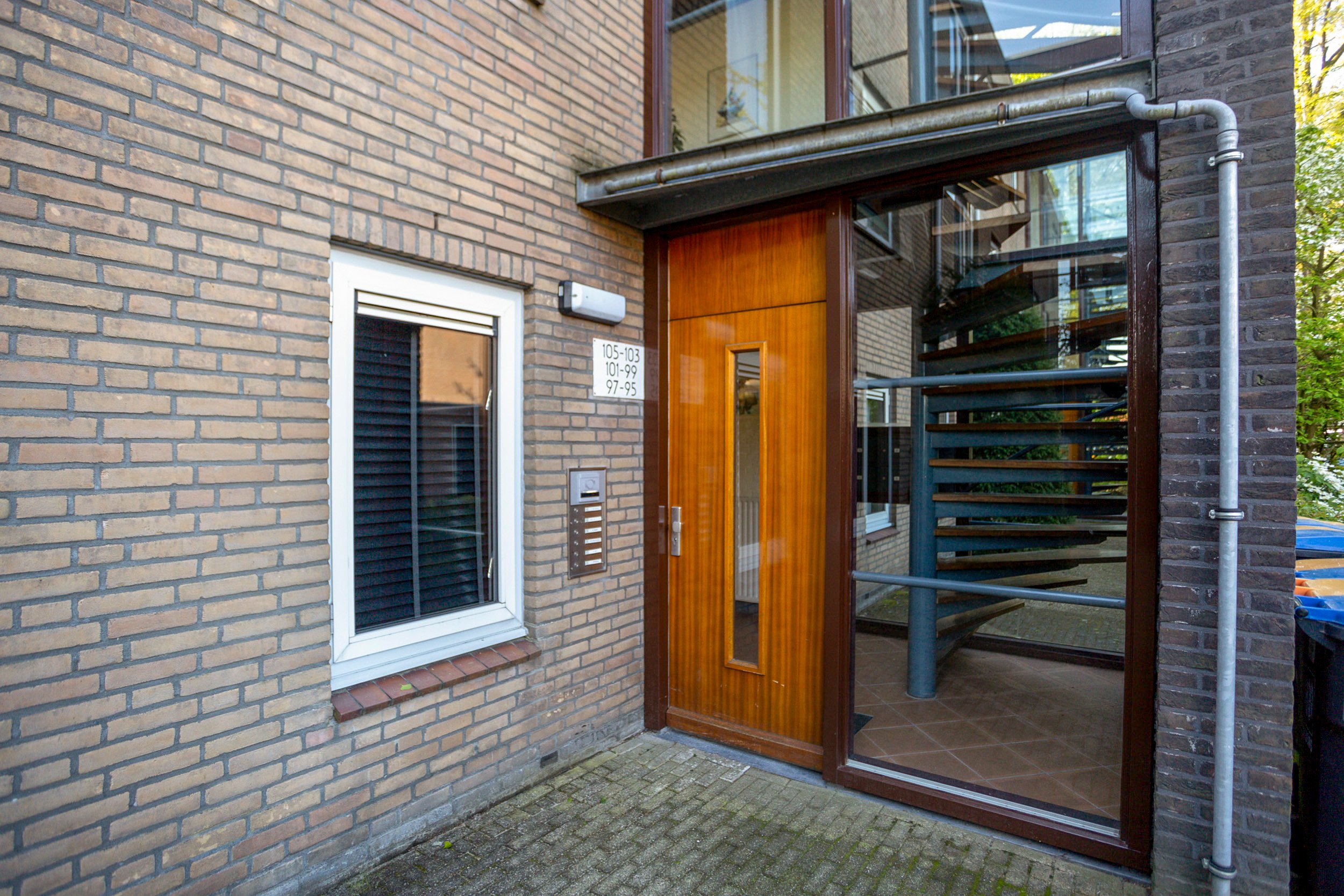 Karmelietenstraat 105