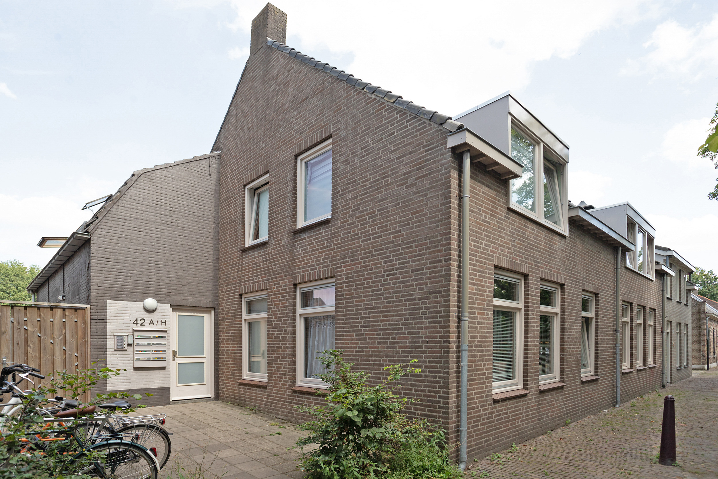 Hasseltplein 42E, 5042 AC Tilburg, Nederland