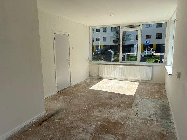 Kruizemuntweg 24