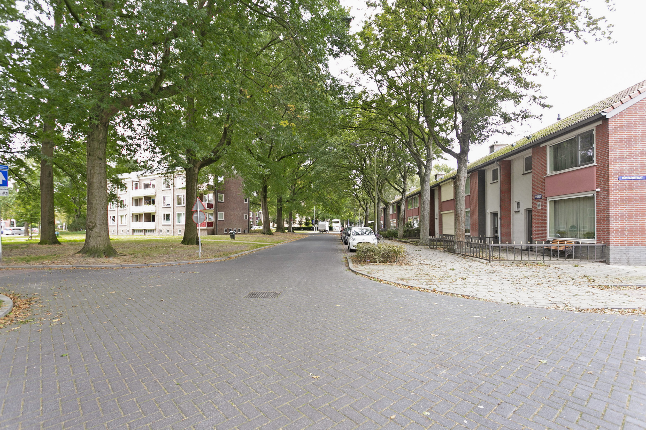 Edisonlaan 75, 5021 MB Tilburg, Nederland