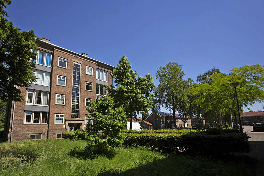 Nassaustraat 381