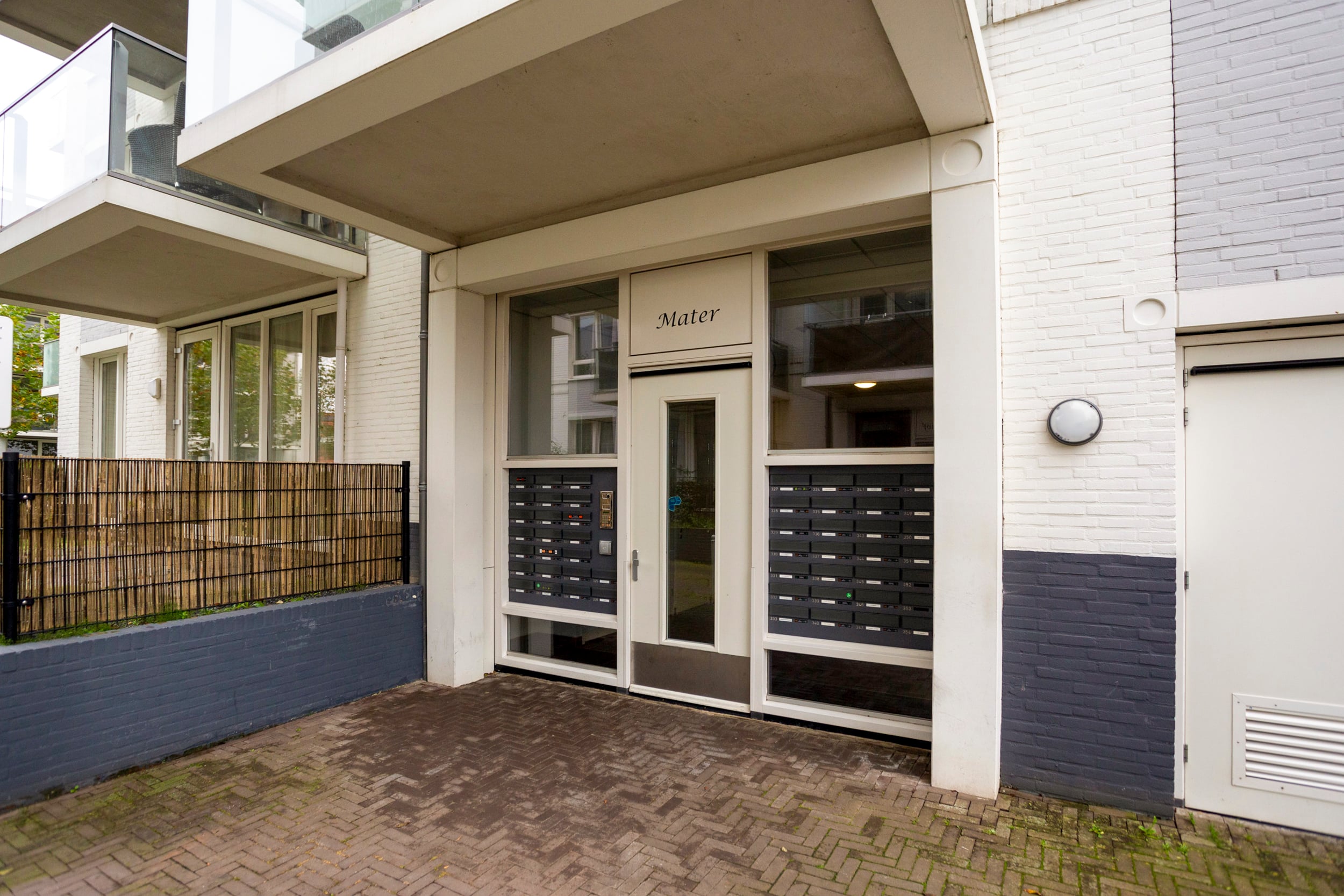 Clarissenhof 345