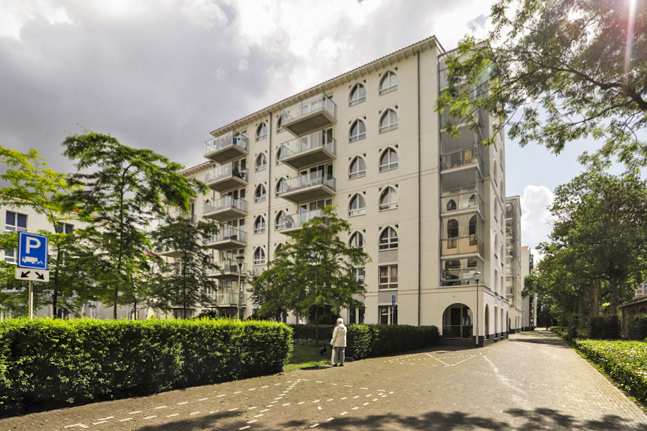 Clarissenhof 448