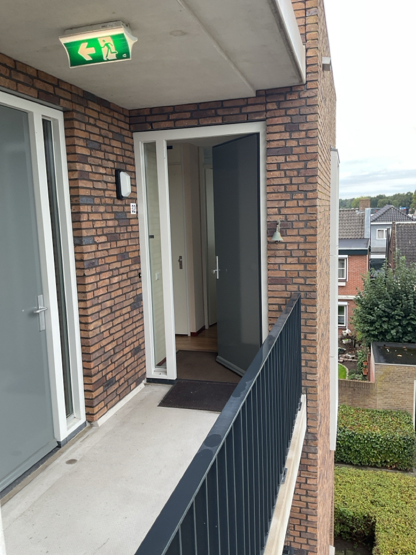 Maarten van Leeuwenstraat 32