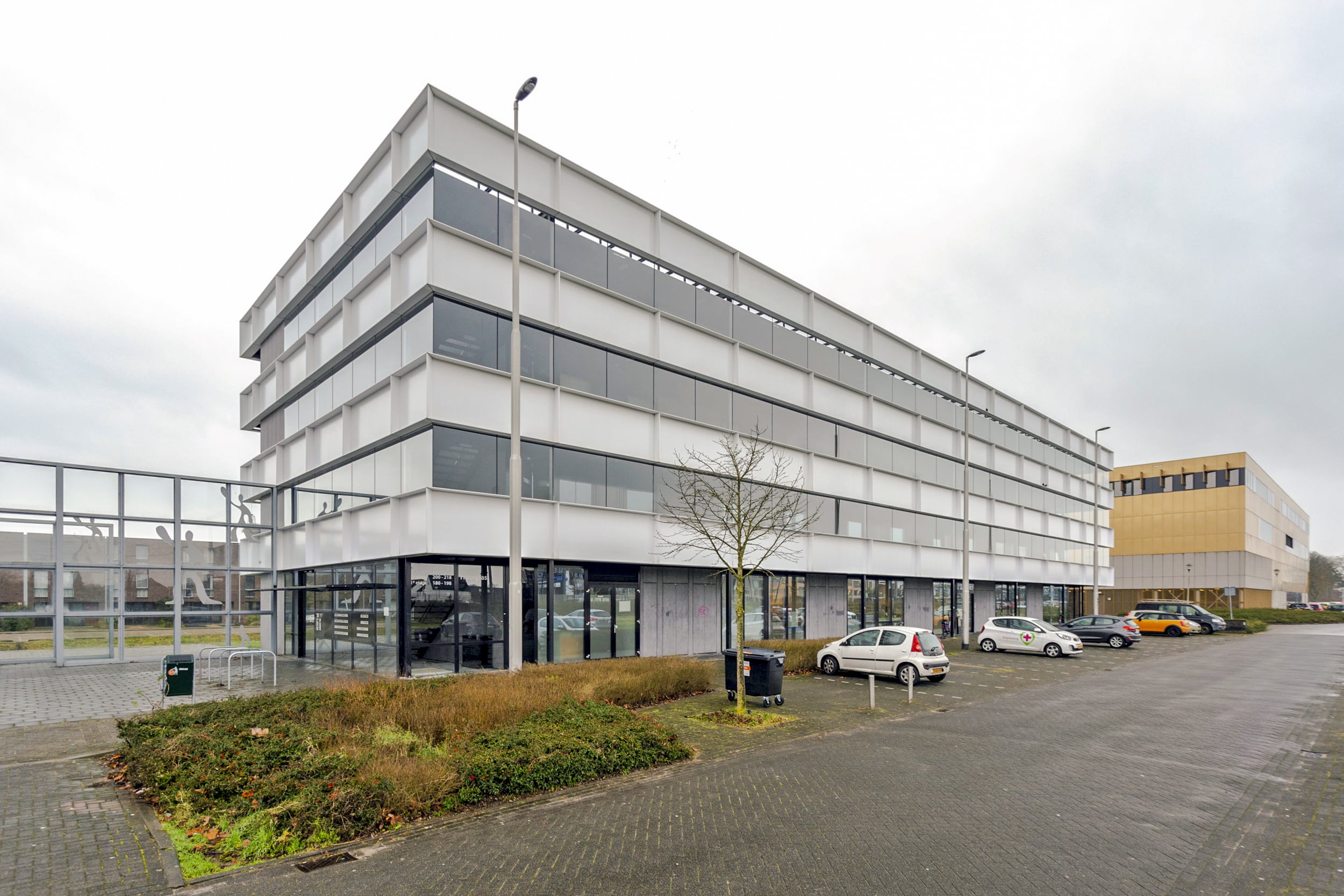 huurwoningen te huur op Warmondstraat 166